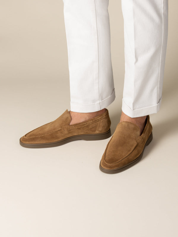 BEIGE NAUTICA LOAFERS
